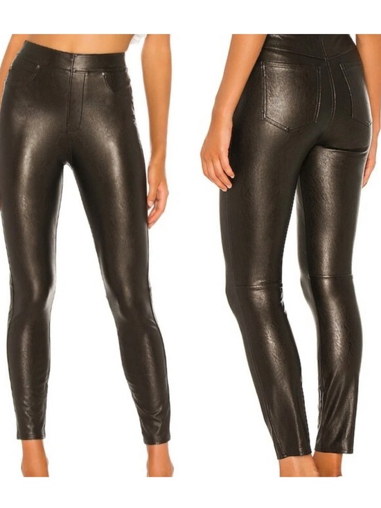 SPANX Pants - Spanx Leather-Like Ankle Skinny Pants in Noir XS
